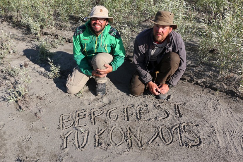 Wir feiern Bergfest am Yukon